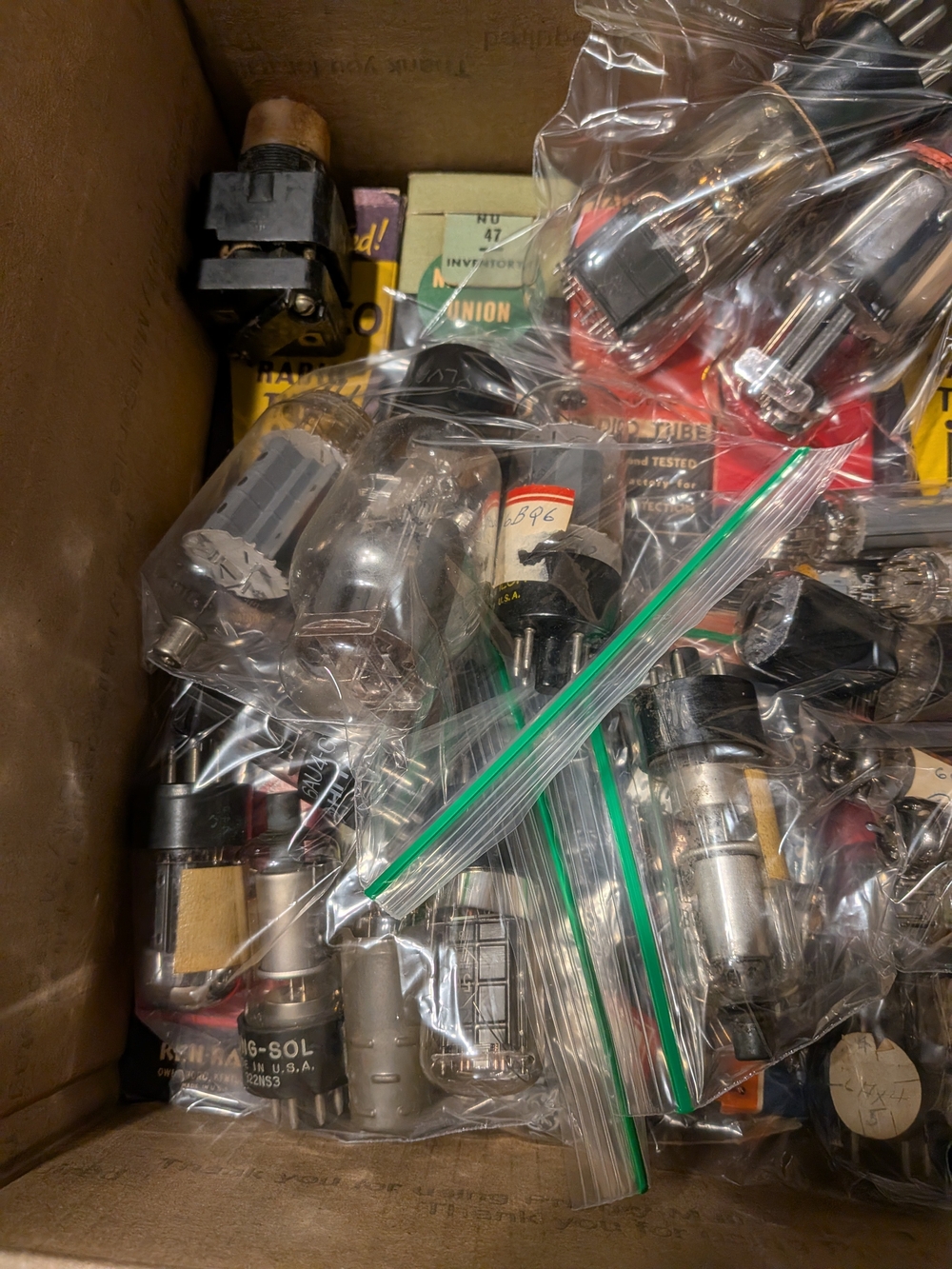 Vintage Electronic Vacuum Tubes - Mixed Black and Silver lot